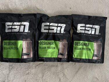 3x ESN Vegan Proteinpulver - Dark